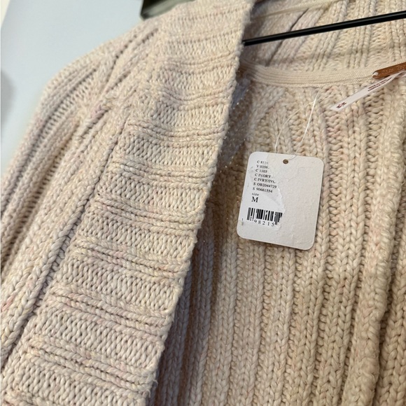 NWT Free People Blossom Cardi - Picture 2 of 4